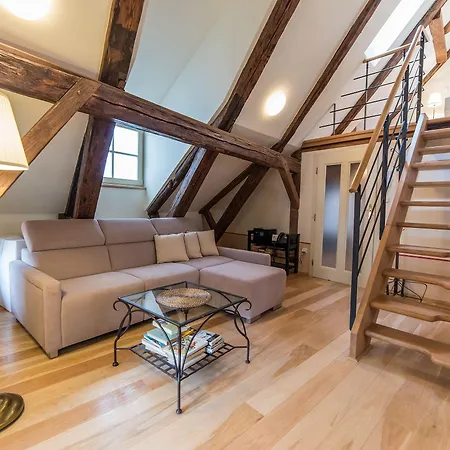 Latran 43 * Český Krumlov