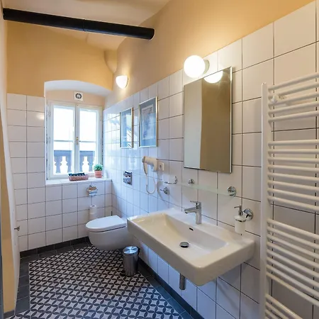 Latran 43 Appartement *