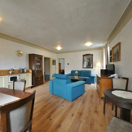 Latran 43 Apartment