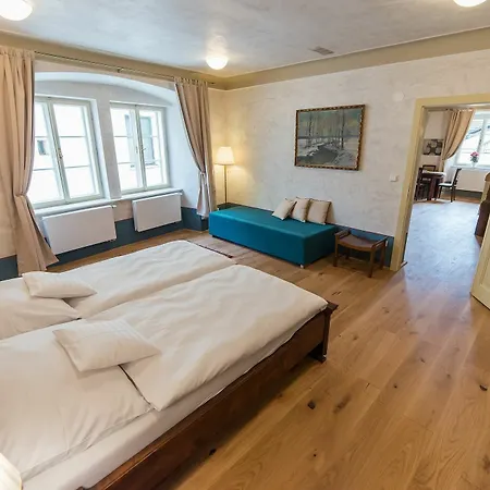 Apartmán Latran 43 *